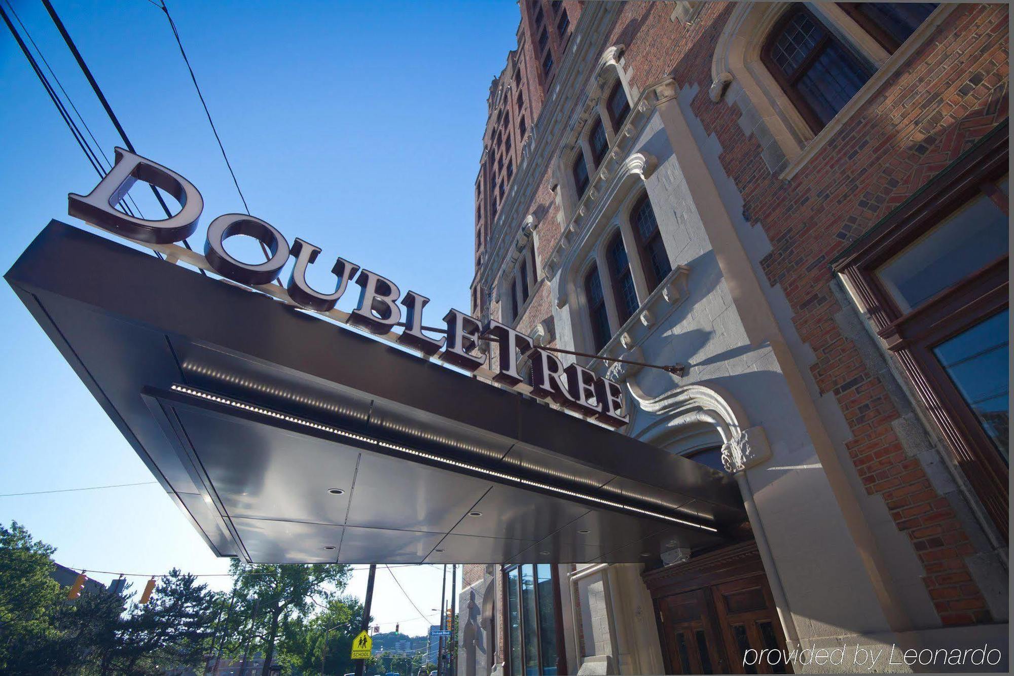 The Tudor Arms Hotel Cleveland - A Doubletree By Hilton Exterior photo